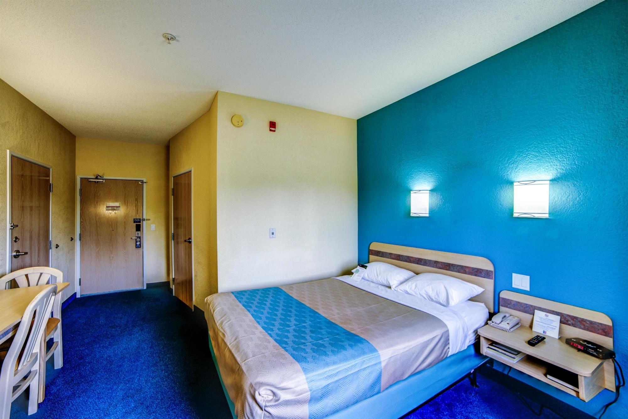 Motel 6-Huntsville, On Екстер'єр фото