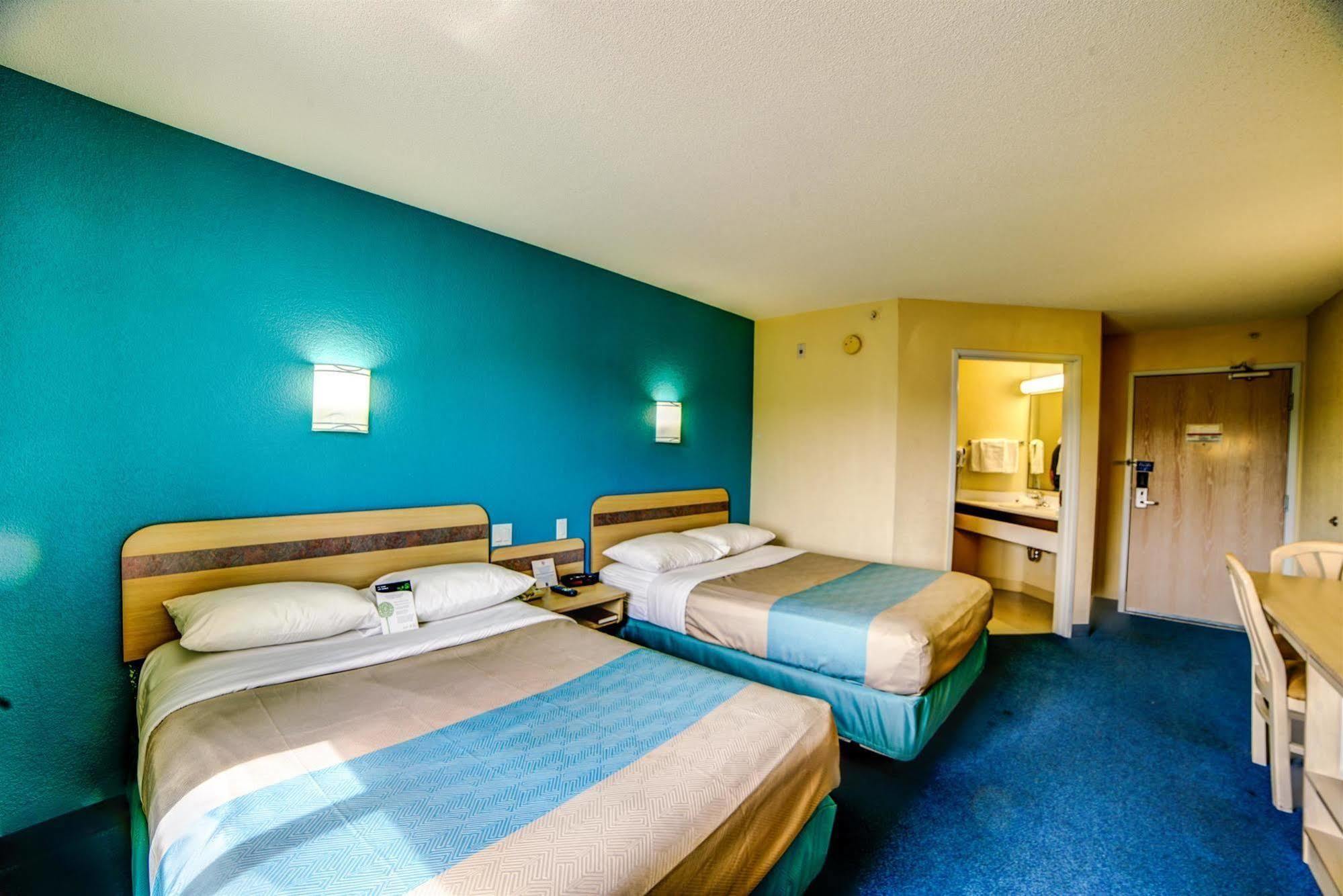 Motel 6-Huntsville, On Екстер'єр фото